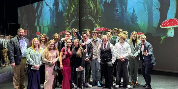 Besuch eines Deutsck-Hurses im Schauspielhaus